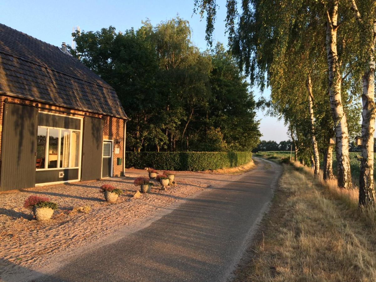 B&B Op 'T Eikenschoor Soerendonk Exterior photo